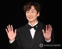 In february 2020, lee kwang soo was injured in an accident and canceled all his activities, including running man, at the time. I5bjw5uun75j M