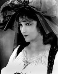 Want to share imdb's rating on your own site? White Gold 1927 Imdb