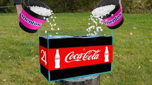 Experiment Coca Cola Vs Mentos Youtube