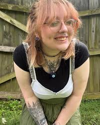 I took some pictures for my birthday. I thought they might belong here 💚