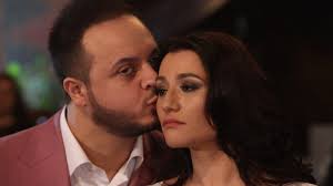 În timpul unor declarații făcute în urmă cu câteva săptămâni, bianca drăgușanu a vorbit la superlativ despre gabi bădălău care nu a semnat încă actele de divorț; Adelina PestriÈ›u Iubita Lui Gabi BÄƒdÄƒlÄƒu Cel Cu Care Ar Urma SÄƒ Se CÄƒsÄƒtoreascÄƒ Bianca DrÄƒguÈ™anu Lista Vedetelor Cu Care Acesta A Avut RelaÈ›ii