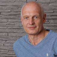 100+ "Robert Fuss" profiles