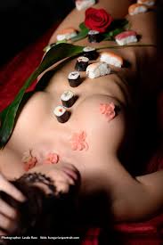Nyotaimori - Naked Sushi by ralaci