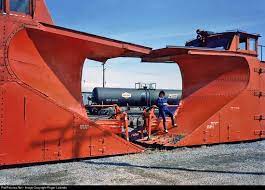 Railpictures Net Photo Cn 55421r Canadian National Railway Ecc Snowplows At Bathurst New Brunswick Canada By Roger Canadian National Railway Snow Plow Train