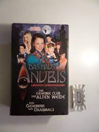 Das haus anubis and het huis anubis theme song. Das Haus Anubis Lowe Alexandra Penrhyn Und Verena Kiefer Buch Gebraucht Kaufen A02gbr9e01zzc