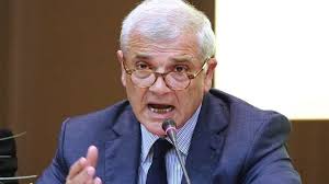 Born 8 march 1951) is a greek business oil tycoon who is one of greece's most successful businessmen. Arxwn Ths Megalhs Ekklhsias O Dhmhtrhs Melissanidhs