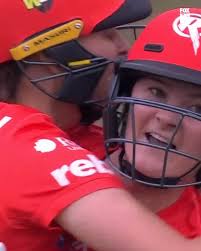 CommBank Play of the Day: Lanning catch