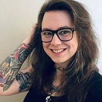 Willow Heath's Instagram, Twitter & Facebook