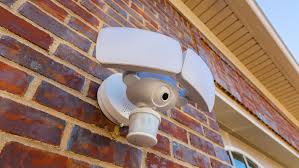 Outdoor Floodlight Camera Ids Cars People Cnet