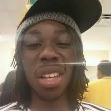 Zuri Brown (@zuri_loves)