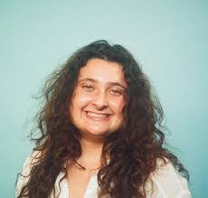 Elizabeth Brummer's Instagram, Twitter & Facebook