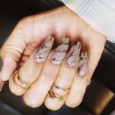 20 Fashionable Marble Nail Art Ideas To Try Styleoholic Marble nails are elegant and is on trend right now.