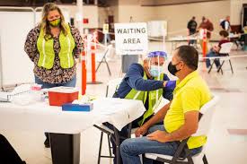 COVID-19 vaccine: See Knoxville residents getting their shot