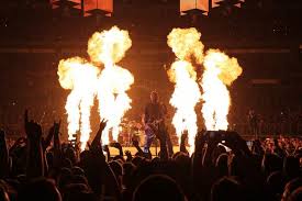 Thus, for love, did the archduke go to his death the song is cast on such a background, oh to you, you, i'd leave it all: Metallica Surprises Fans With A Tankcsapda Song At Their Budapest Concert Bocskai Radio