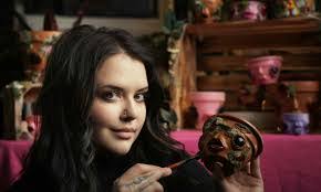 Alexandra Bishop's Instagram, Twitter & Facebook