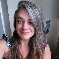 Just got a fresh haircut and I'm feeling fabulous! 💇🏻‍♀️💁🏻‍♀️ #newhair  #feelinggood #selfcare