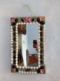 Cara membuat cermin cermin merupakan benda yang tak bisa ditinggalkan wanita, hampir setiap rumah pasti ada baik cermin ukuran besar ataupun ukuran yang kecil. Cara Membuat Hiasan Cermin Dari Kulit Kerang