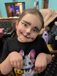 Today was our first outing without our beautiful bearded dragon Freddie 💔  I'm not ashamed to admit I cried, we miss him terribly. But Nagini was well  enough to be out with