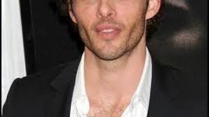 Cameron Diaz et James Marsden, complices sur le tapis rouge de The Box