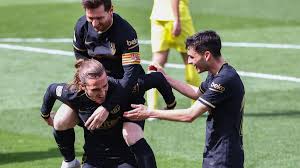A province of catalonia, spain. Liga Vainqueur A Villarreal 1 2 Grace A Griezmann Le Fc Barcelone Revient A Hauteur Du Real Eurosport