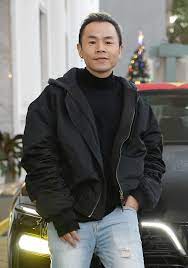 Mới đây, rapper binz đã đăng lên trang cá nhân của mình hình ảnh bên một cô gái có vẻ ngoài cực kì xinh đẹp và nóng bỏng. Official Binz Thread Artist Threads Vietnam Forum