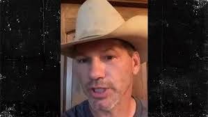 Jordan Romo's Instagram, Twitter & Facebook