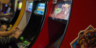 Los juegos recreativos para niños son ideales para compartir con los amigos y favorecen la interacción, el trabajo en equipo y otros aspectos importantes. Una Seccion Para Los Nostalgicos De Los Salones Recreativos Economia El Pais