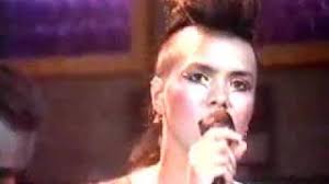 Birth of a Ladies Men: Johan and Luigi seducing 100 ladies