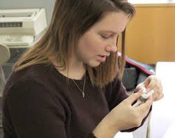 Warren makes swing through Toy Town