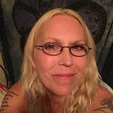 Loving Care Cat Sitting by Laura