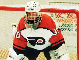Get the best deals on dominik hasek nhl fan apparel & souvenirs when you shop the largest online selection at ebay.com. 8 Of The Ugliest Goalie Masks Of The 1990s Thescore Com