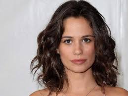 La actriz francesa Lucie Lucas acusa a Victoria Abril de agresiones  sexuales