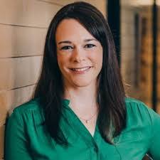 Cassandra Engel's Instagram, Twitter & Facebook