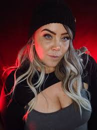 Ashley Dee (@xoxoashleydee) • Instagram photos and videos