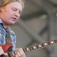 Guitarists Warren Haynes and Derek Trucks to leave Allman Brothers Band at  end of 2014