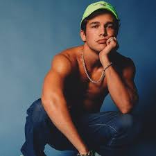 Austin mahone @austinmahone from l'uomo vogue january issue. Austin Mahone Fotos 11 Von 495 Last Fm