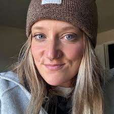 Gym recommendations with friendly staff and weights