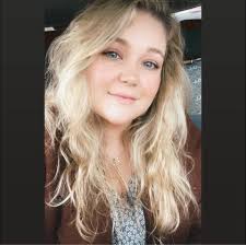 Fashion flying girls day at the airport