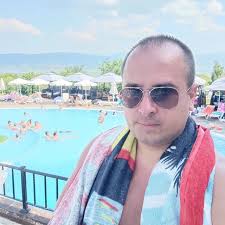 A lot of people in MMA does not believe Muay Thai works for MMA. Here's  their usual argument: