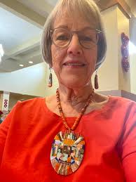 Tena koa, can anyone please direct me to someone who does bone carving  earrings? Specifically the ones in the photo or similar 😊 p.s photo is not  mine x