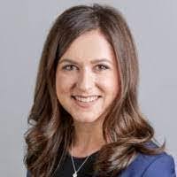 Carli Vangsness's Instagram, Twitter & Facebook