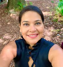 Ayesha Rahman is working full time...