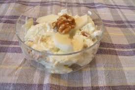 Waldorfsalat Rezept Rezept Waldorfsalat Waldorf Salat Lebensmittel Essen