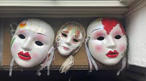 Found this gem today for my bathroom wall. Local thrift store in Western  Wisco.