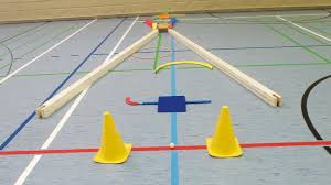4,6 von 5 sternen 6. Minigolf Hockey In Der Sporthalle Ein Unterrichtsvorhaben Mit Hockey Schlager Und Ball