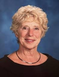 Regina Mahoney's Instagram, Twitter & Facebook