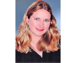 Kelly Welsh's Instagram, Twitter & Facebook