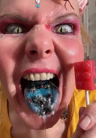 #SweetTooth #Medusa #Charlotte #CynthiaBeaumont #Cringe #Candy #ASMR  #EatingSounds #Food #Foodie #Reaction #ReactionVideo #TattooLollipop  #BlueTongue #TikTokFood #FoodTikTok ...