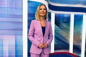 O anlar sosyal medyada kısa sürede yayılarak viral oldu. Kanal 7 Haber Spikeri Hulya Seloni Koronaviruse Yakalandigini Acikladi Independent Turkce