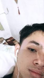 Menurut gue, manusia paling ganteng di dunia itu dia. Pin By Astrid Llhy On Boys Cute Boys Images Cute White Boys Boy Photography Poses